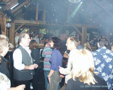 a_20031011_00092.jpg 28.6K