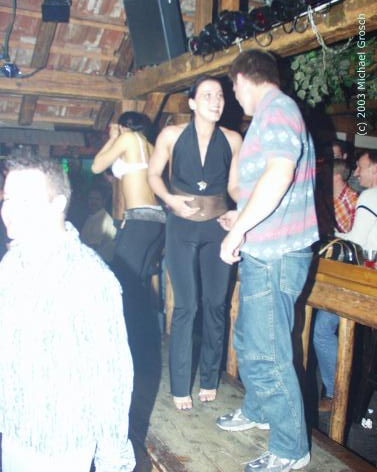 a_20031011_00095.jpg 30.8K