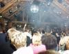 a_20031011_00130_v.jpg 2.9K