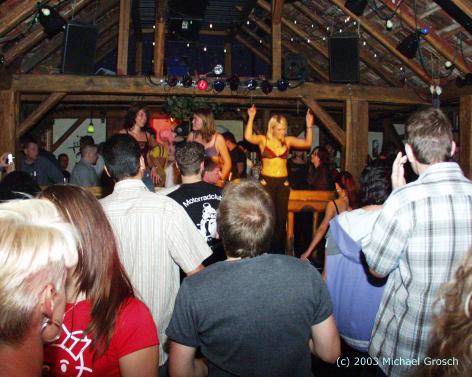 a_20040918_00067.jpg 38.1K